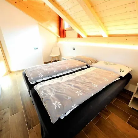 Chalet Rin Patrizia By Livigno Accomodation Exterior photo