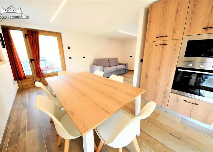 Chalet Rin Patrizia By Livigno Accomodation